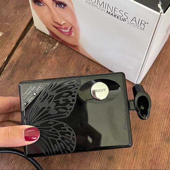 Luminess Air Airbrush Makeup System - Picture 3 of 8